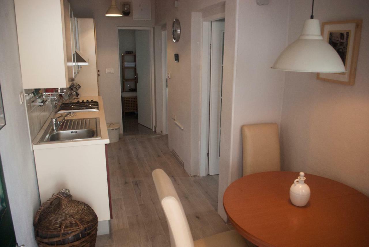 Apartments Vongula 特罗吉尔 外观 照片